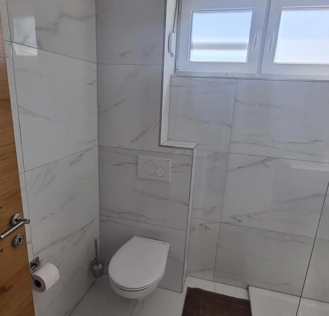 Апартаменты Villa Mara Малинска